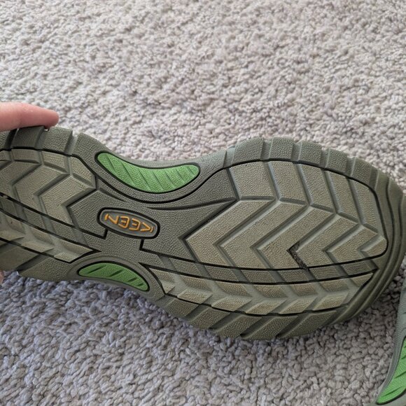 Keen  Green Sandals Water shoes Women's 9 - Picture 8 of 10